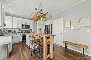 4465 Barharbor Dr, Lake in the Hills, IL 60156 - Photo 9