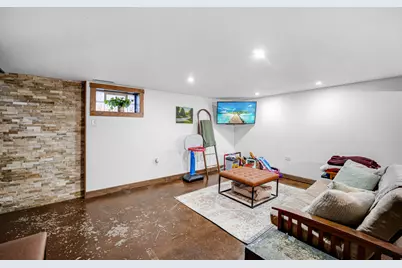 12937 S Baltimore Avenue, Chicago, IL 60633 - Photo 15