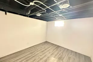 1061 Cottage Pl, Joliet, IL 60436 - Photo 15