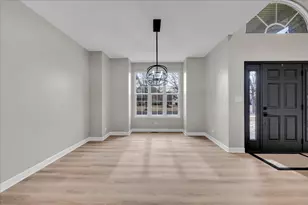 555 Bluestem Dr, Yorkville, IL 60560 - Photo 7