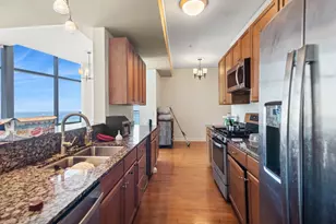 450 E Waterside Dr, Chicago, IL 60601 - Photo 5