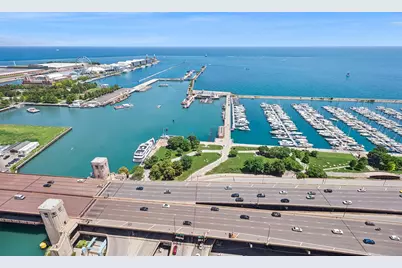450 E Waterside Drive #2902, Chicago, IL 60601 - Photo 19