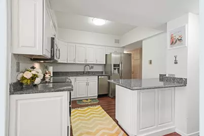 175 E Delaware Place #5712, Chicago, IL 60611 - Photo 3