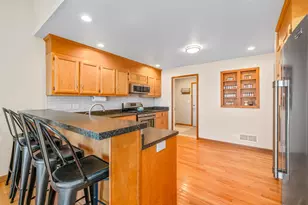 671 Lasalle Dr, Lake Holiday, IL 60552 - Photo 21