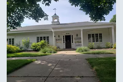 336 McKee Street #B, Batavia, IL 60510 - Photo 1