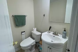 [Address not provided], Buffalo Grove, IL 60089 - Photo 9