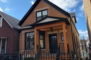 2840 N Christiana Ave, Chicago, IL 60618 - Photo 1