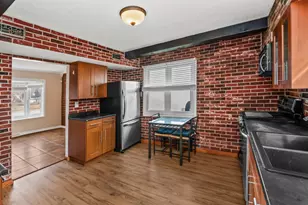 647 N Kramer Ave, Lombard, IL 60148 - Photo 9