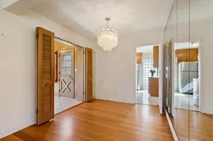 2810 Simpson St, Evanston, IL 60201 - Photo 7