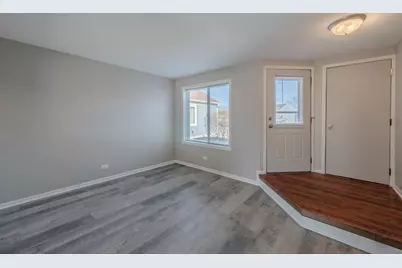 2722 Wilshire Court #2722, Aurora, IL 60502 - Photo 3