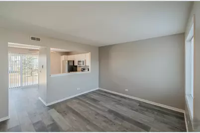 2722 Wilshire Court #2722, Aurora, IL 60502 - Photo 5