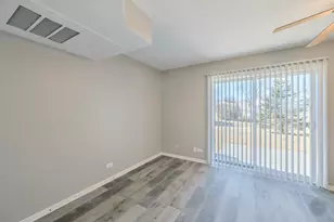 2722 Wilshire Ct, Aurora, IL 60502 - Photo 9