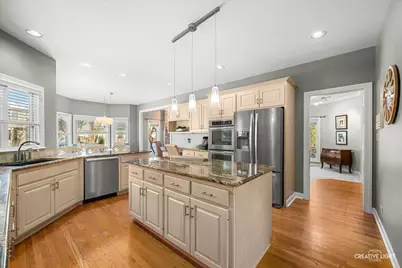 364 Avena Circle, Naperville, IL 60565 - Photo 9