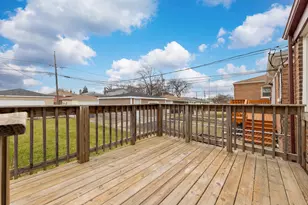 9747 S Harvard Ave, Chicago, IL 60628 - Photo 25