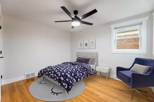 9747 S Harvard Ave, Chicago, IL 60628 - Photo 15