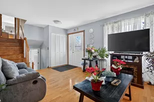 3945 County Farm Rd, Hanover Park, IL 60133 - Photo 3