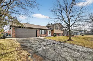 3945 County Farm Rd, Hanover Park, IL 60133 - Photo 25