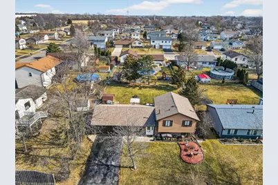 3945 County Farm Road, Hanover Park, IL 60133 - Photo 27