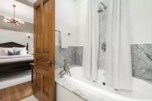 1454 N Dearborn St, Chicago, IL 60610 - Photo 43