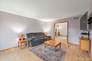 1802 Channel Beach Ave, Johnsburg, IL 60051 - Photo 5