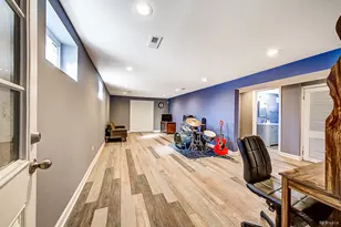 5767 W 97th St, Oak Lawn, IL 60453 - Photo 15