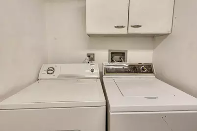 8128 Laramie Avenue, Skokie, IL 60077 - Photo 27