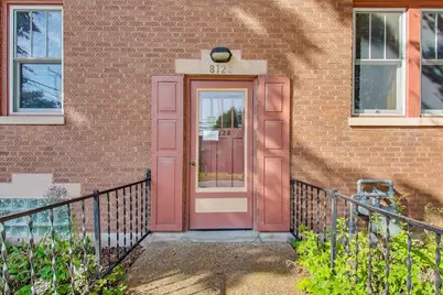 8128 Laramie Avenue, Skokie, IL 60077 - Photo 3