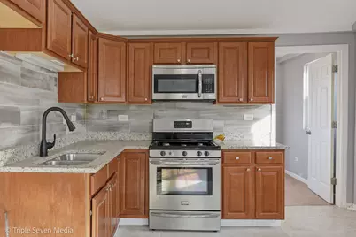 7006 W 73rd Street, Chicago, IL 60638 - Photo 5