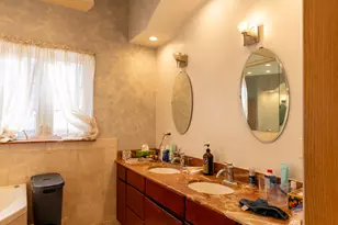 4716 N Kilbourn Ave, Chicago, IL 60630 - Photo 17