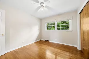 919 E Ironwood Dr, Mount Prospect, IL 60056 - Photo 17
