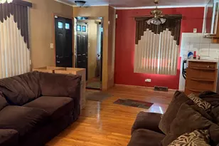 4452 S Lawler Ave, Chicago, IL 60638 - Photo 3