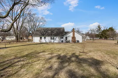 101 E Mansfield Street, Bement, IL 61813 - Photo 33