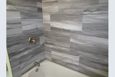 403 W Washington Street, Harvard, IL 60033 - Photo 9