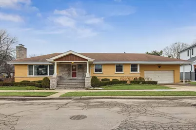 6024 N Kostner Avenue, Chicago, IL 60646 - Photo 1