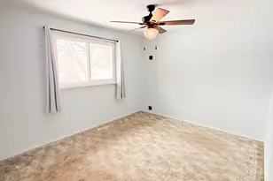 452 Manor Dr, Peotone, IL 60468 - Photo 25