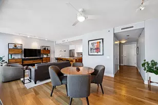 340 E Randolph St, Chicago, IL 60601 - Photo 5