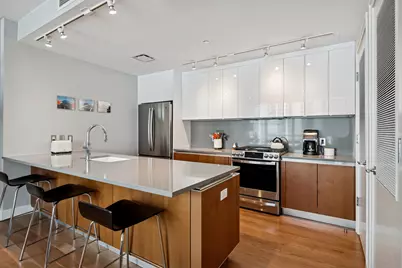 340 E Randolph Street #1102, Chicago, IL 60601 - Photo 7