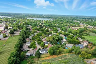 701 Caitlin Ct, Grayslake, IL 60030 - Photo 61