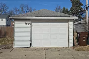 7 N State St, Glenwood, IL 60425 - Photo 5