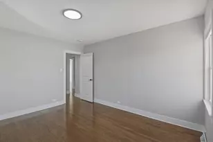 5400 S Nashville Ave, Chicago, IL 60638 - Photo 15