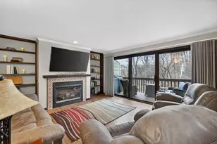 1208 35th St Dr, Moline, IL 61265 - Photo 7