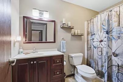 1208 35th Street Drive #M, Moline, IL 61265 - Photo 21