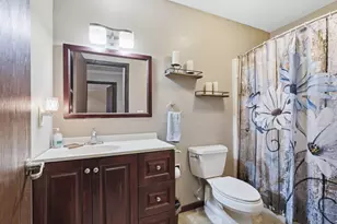 1208 35th St Dr, Moline, IL 61265 - Photo 21