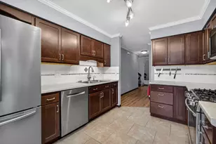 1208 35th St Dr, Moline, IL 61265 - Photo 17