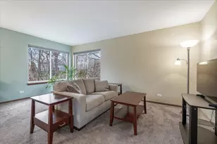 2487 Bridle Cir, Round Lake Beach, IL 60073 - Photo 13