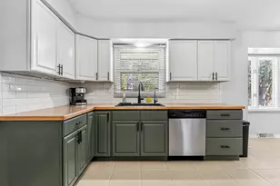 1182 Aura Dr, Rockford, IL 61108 - Photo 9