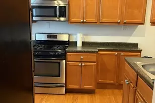 3251 W Olive St, Chicago, IL 60659 - Photo 9