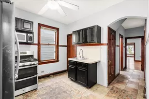 3312 W 62nd St, Chicago, IL 60629 - Photo 11