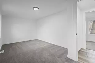 23576 N Overhill Dr, Lake Zurich, IL 60047 - Photo 11