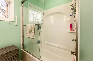 220 Kane Dr, Herrin, IL 62948 - Photo 13